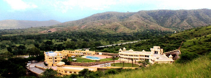 Labh Garh Palace - Udaipur 01.jpg